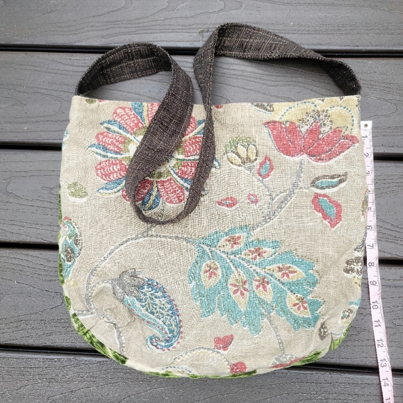 Hand crafted bag reversible. - Picture 6 of 7